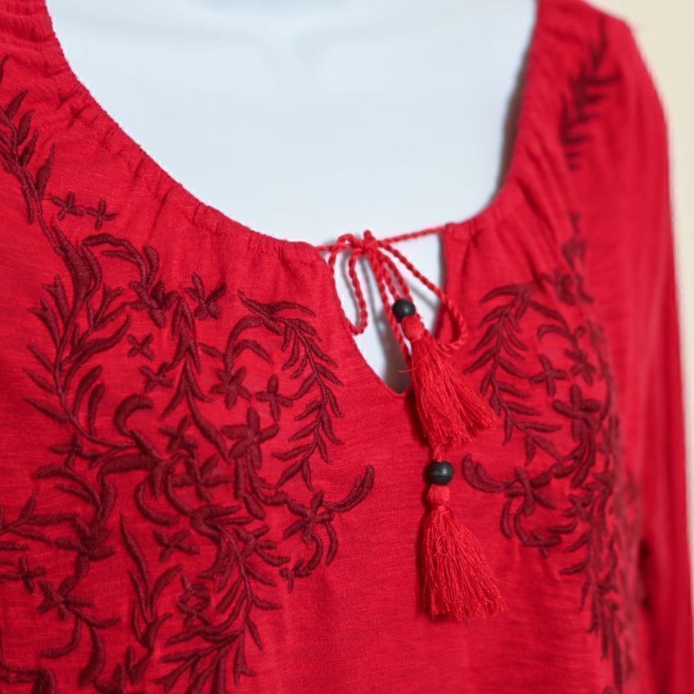 Lucky Brand Embroidered Red Top - Picture 2 of 5